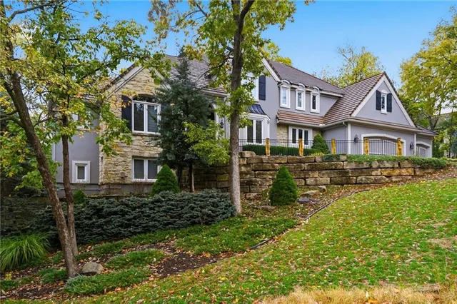 $1,100,000 | 26640 West 109th Street, Olathe, KS 66061