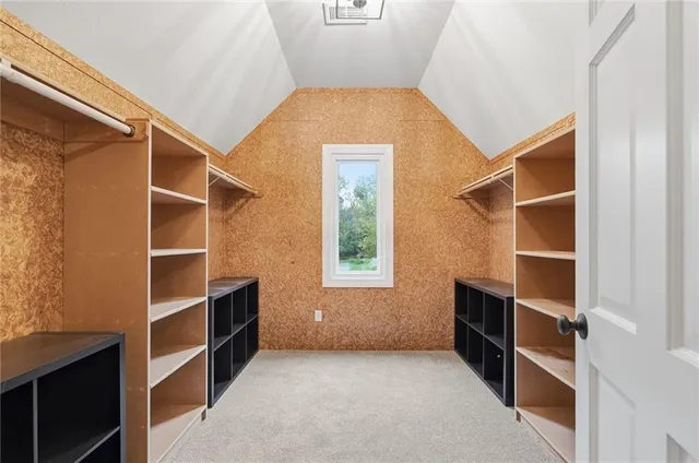 $1,100,000 | 26640 West 109th Street, Olathe, KS 66061