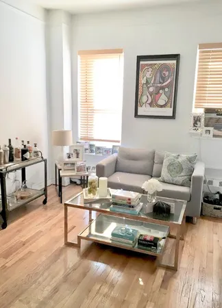 $2,750 | 1555 2nd Avenue, Unit 4R | Upper East Side