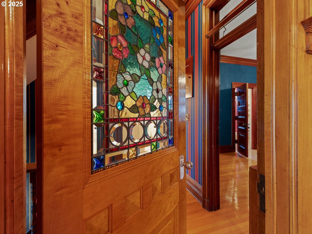 1816 Southwest Hawthorne Terrace Portland, OR 97201 - Photo 35 of 48 view of a door with a street sign