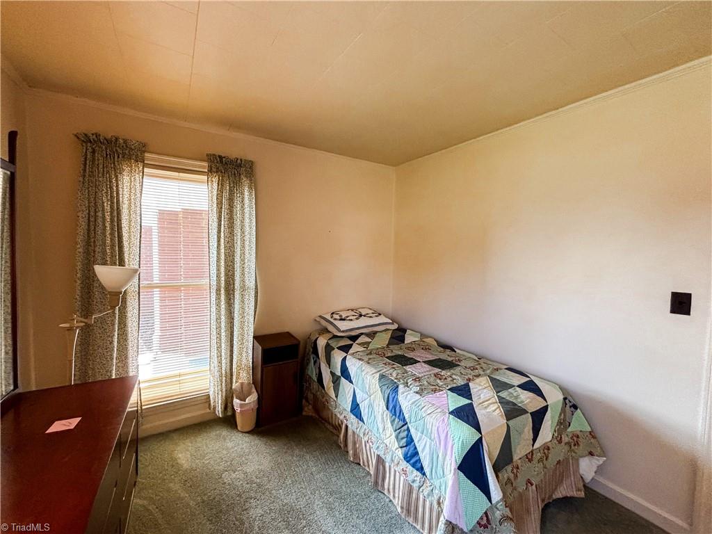 727 North Franklin Road Mount Airy, NC 27030 - Photo 31 of 48 Gallery Image 31
