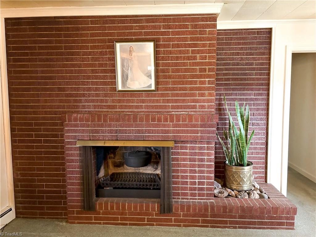 727 North Franklin Road Mount Airy, NC 27030 - Photo 6 of 48 Gallery Image 6