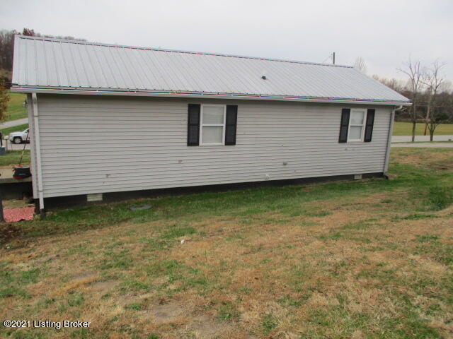 6800 Holy Cross Road Loretto, KY 40037 - Photo 4 of 14 IMG_1126