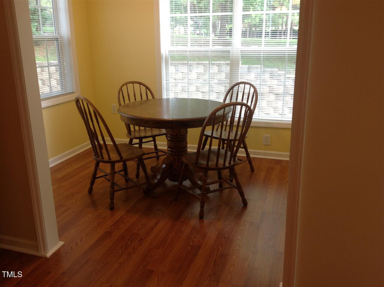 2000 University Woods Road, Unit 201 Raleigh, NC 27603 - Photo 3 of 11 Sunroom - Breakfast Area