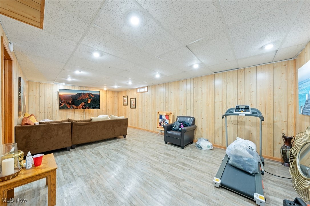 4245 Ridgeview Road Cleveland, OH 44144 - Photo 25 of 40 Gallery Image 25