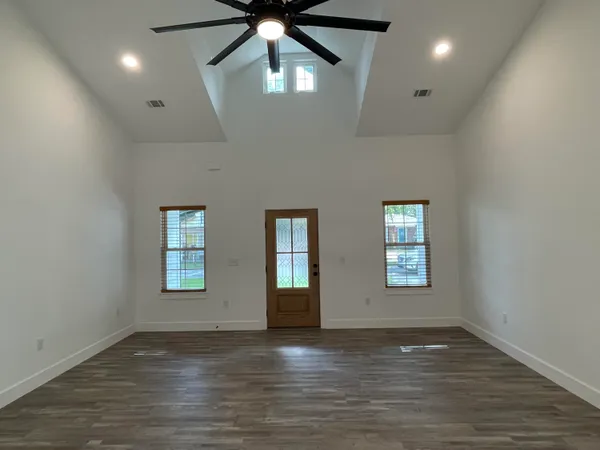 $2,375 | 1321 Cedar Avenue South, Niceville, FL 32578