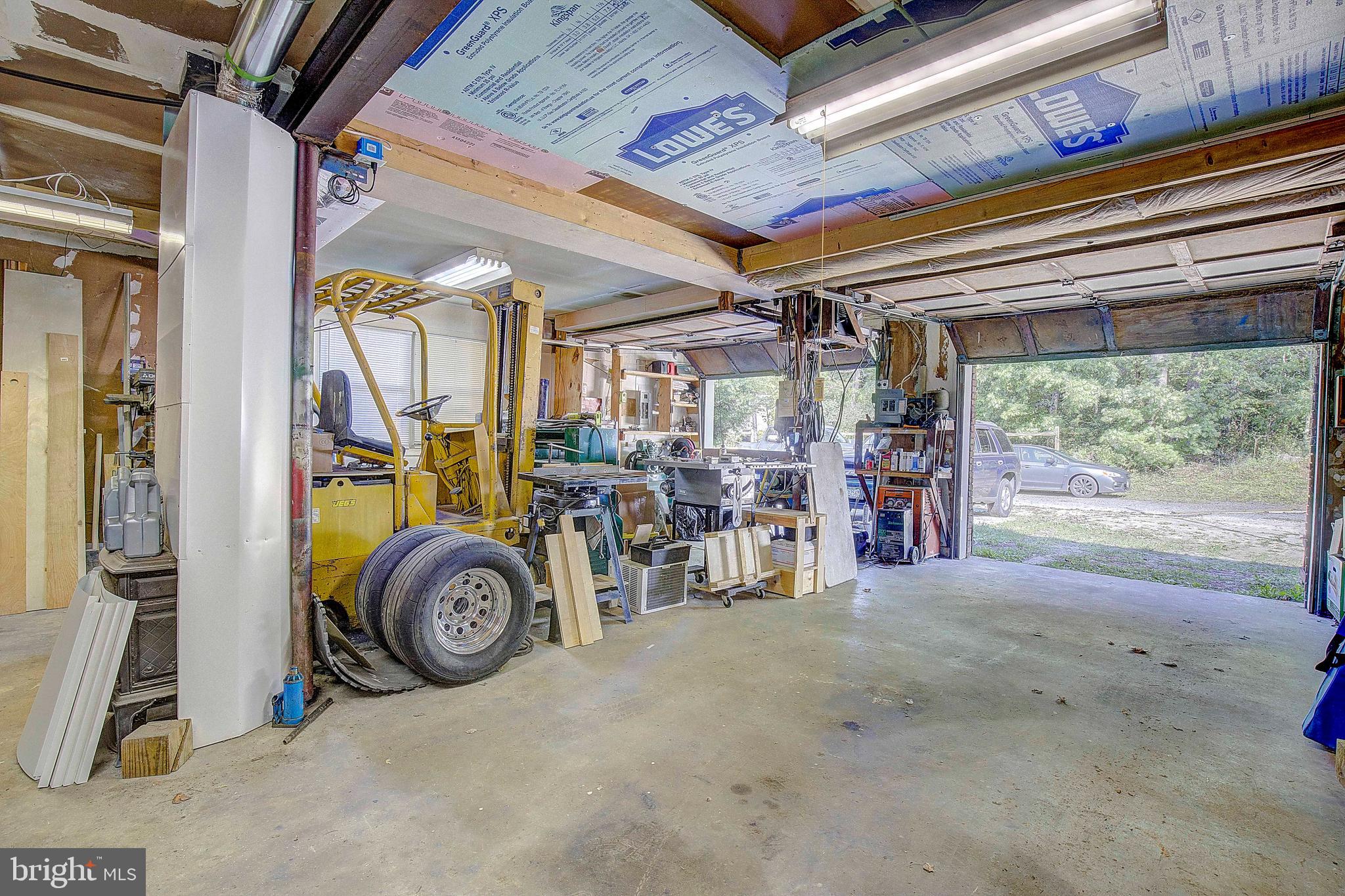 7685 Race Road Jessup, MD 20794 - Photo 33 of 54 Garage w/ electric and air