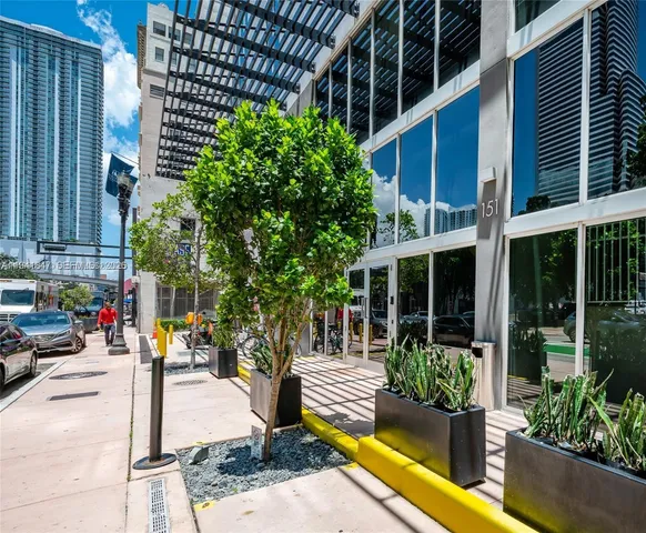a view of a house with sitting area