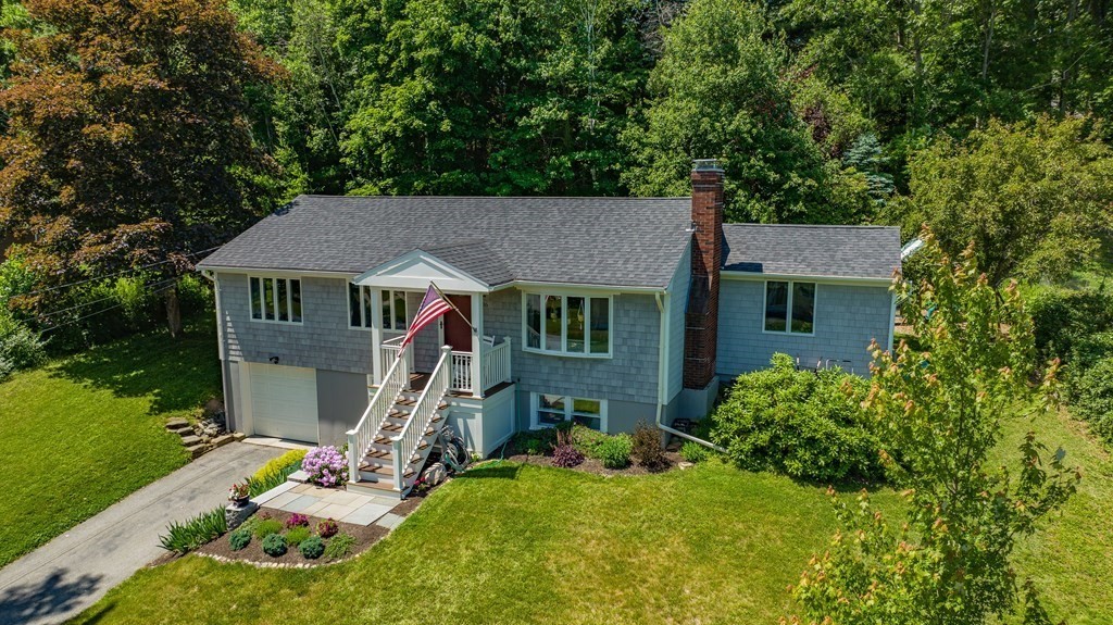 16 Juniper Street Ipswich, MA 01938 - Photo 1 of 41