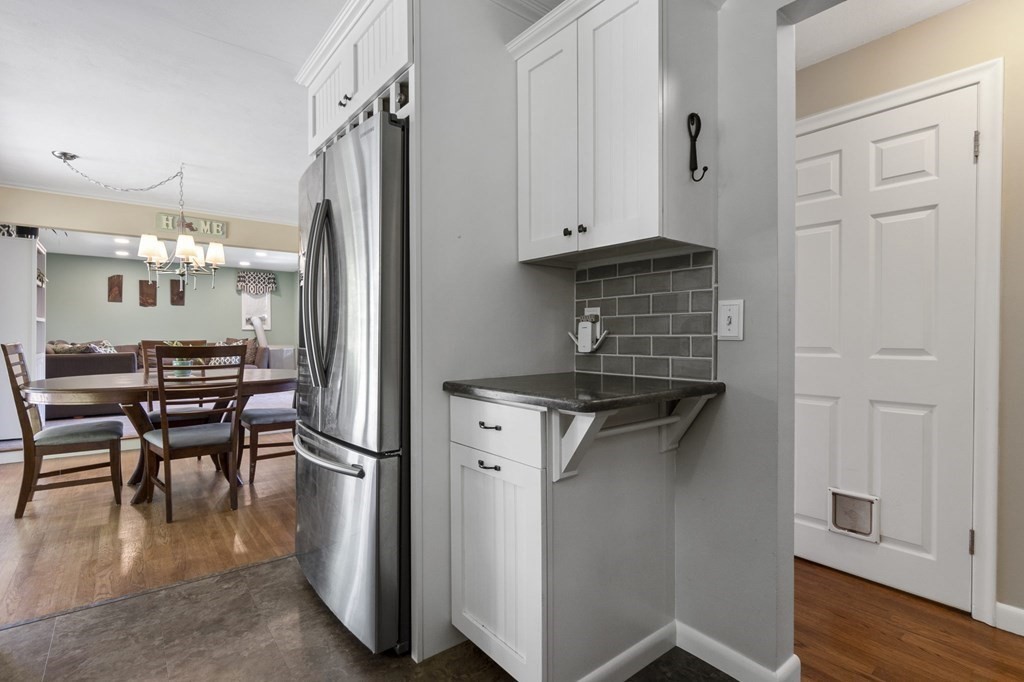 16 Juniper Street Ipswich, MA 01938 - Photo 19 of 41