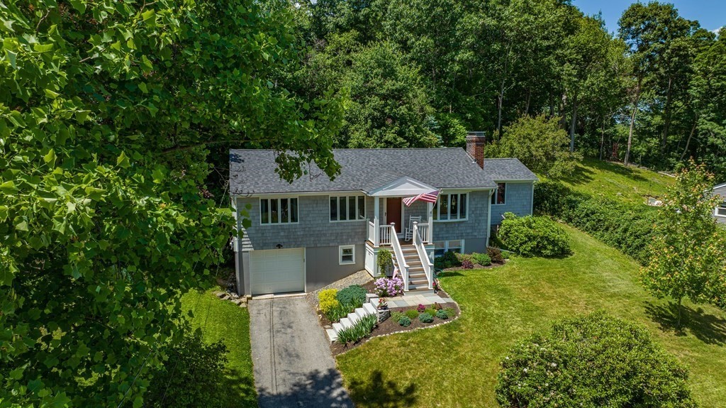 16 Juniper Street Ipswich, MA 01938 - Photo 35 of 41