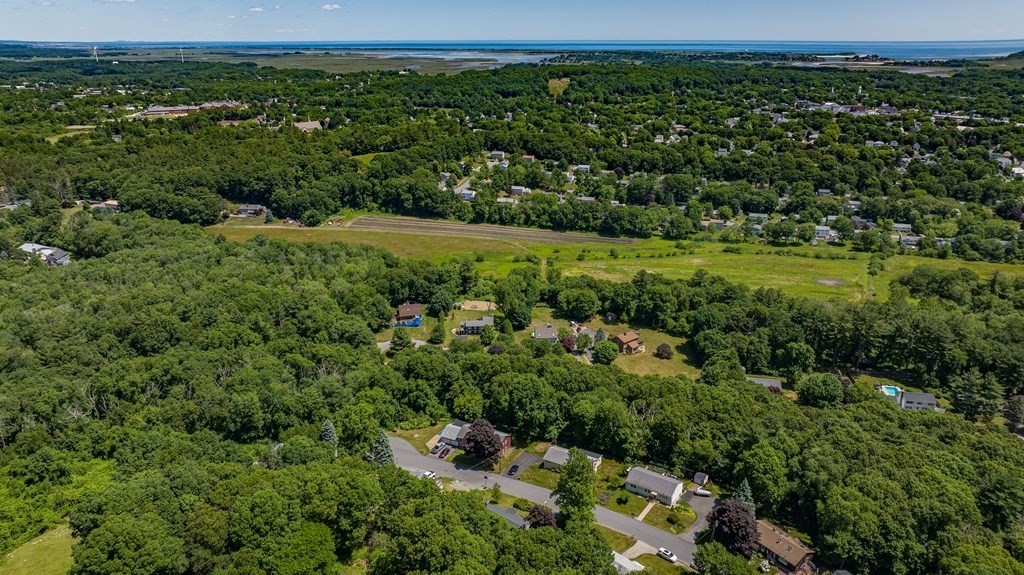 16 Juniper Street Ipswich, MA 01938 - Photo 40 of 41