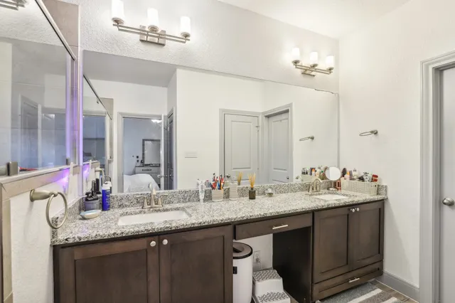 $504,900 | 114 County Road 6863, Natalia, TX 78059