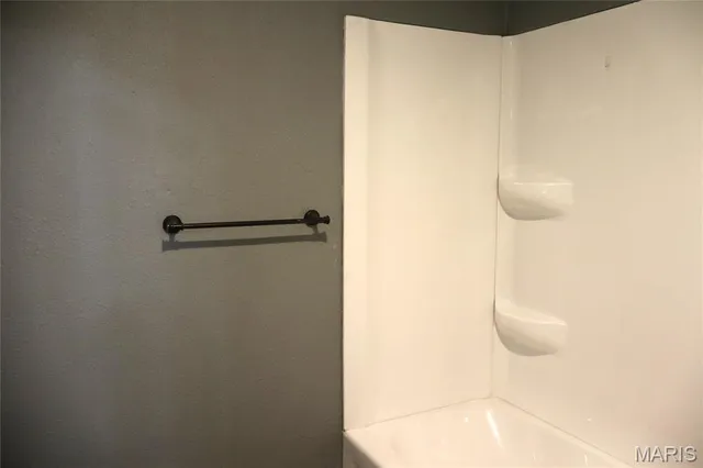 $152,900 | 725 West Bain Street, Dexter, MO 63841