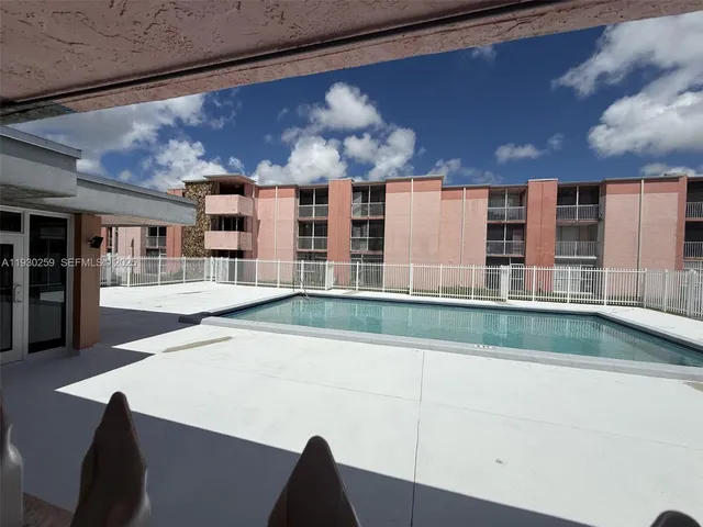 $180,000 | 19729 Southwest 114th Avenue, Unit 251, Miami, FL 33157