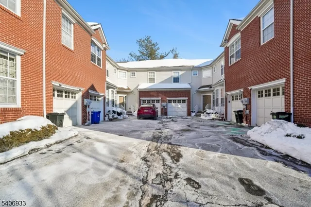 $4,000 | 163 Gladstone Drive, Parsippany, NJ 07054