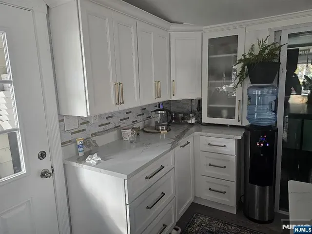 $4,000 | 1 Notch Road, Little Falls, NJ 07424