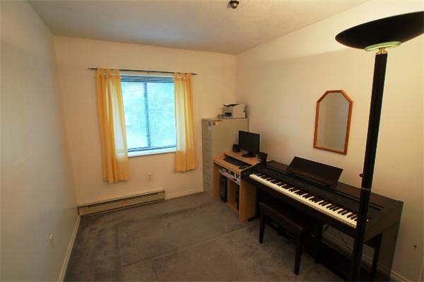 103 Newman Road, Unit 9 Malden, MA 02148 - Photo 11 of 19 Gallery Image 11