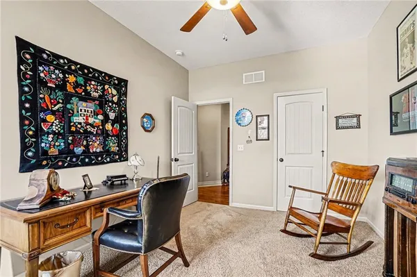 $1,650,000 | 18401 Ssr-w Highway, Smithville, MO 64089