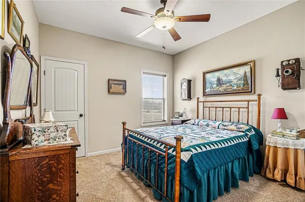 $1,650,000 | 18401 Ssr-w Highway, Smithville, MO 64089