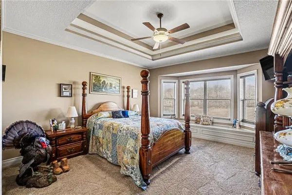 $1,650,000 | 18401 Ssr-w Highway, Smithville, MO 64089