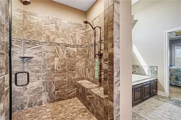 $1,650,000 | 18401 Ssr-w Highway, Smithville, MO 64089