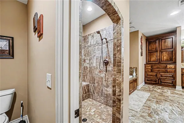 $1,650,000 | 18401 Ssr-w Highway, Smithville, MO 64089