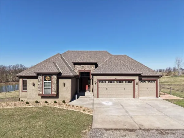 $1,650,000 | 18401 Ssr-w Highway, Smithville, MO 64089