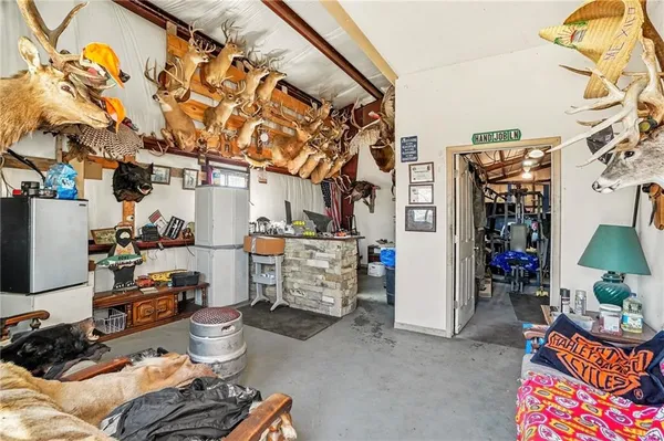 $1,650,000 | 18401 Ssr-w Highway, Smithville, MO 64089