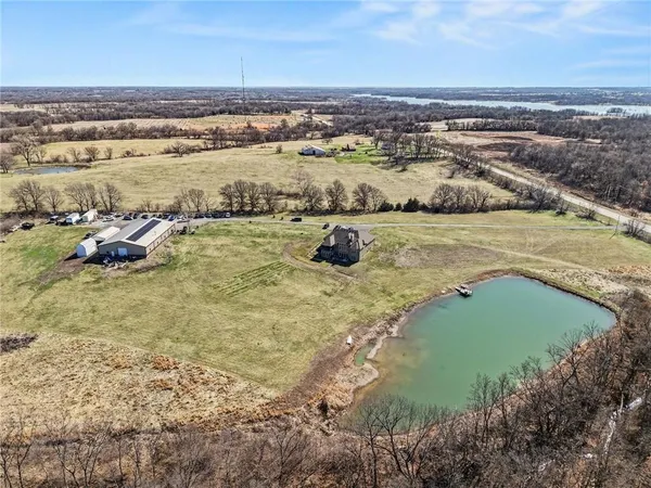 $1,650,000 | 18401 Ssr-w Highway, Smithville, MO 64089
