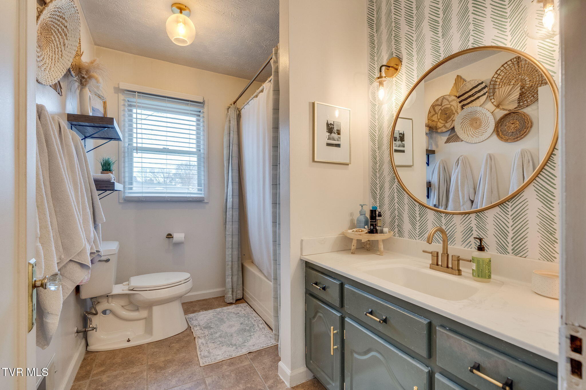 235 West F Street Elizabethton, TN 37643 - Photo 18 of 39 018