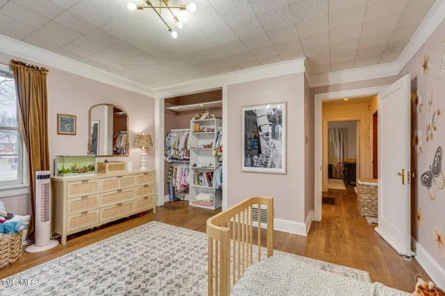 $379,900 | 235 West F Street, Elizabethton, TN 37643