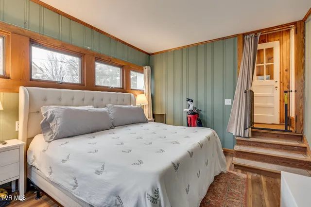 $379,900 | 235 West F Street, Elizabethton, TN 37643