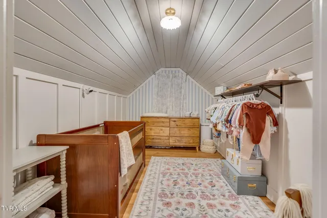 $379,900 | 235 West F Street, Elizabethton, TN 37643