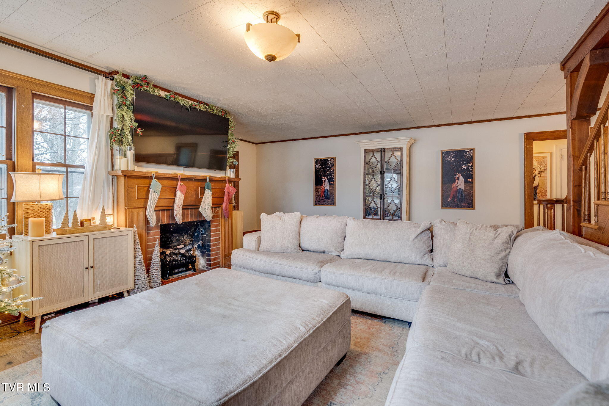 235 West F Street Elizabethton, TN 37643 - Photo 7 of 39 007