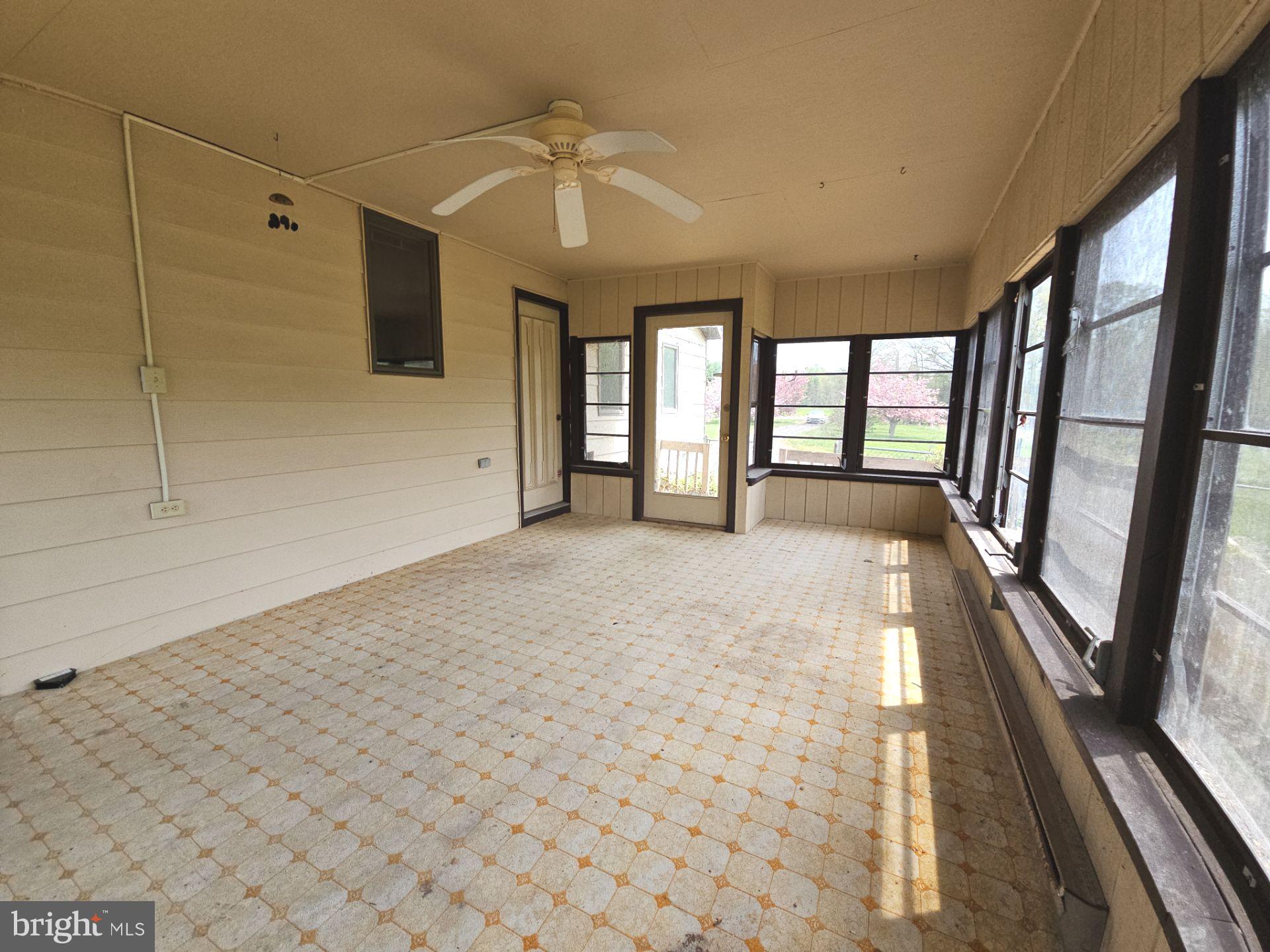 911 Gum Tree Corner Road Greenwich, NJ 08323 - Photo 31 of 47 a view of entryway with stairs
