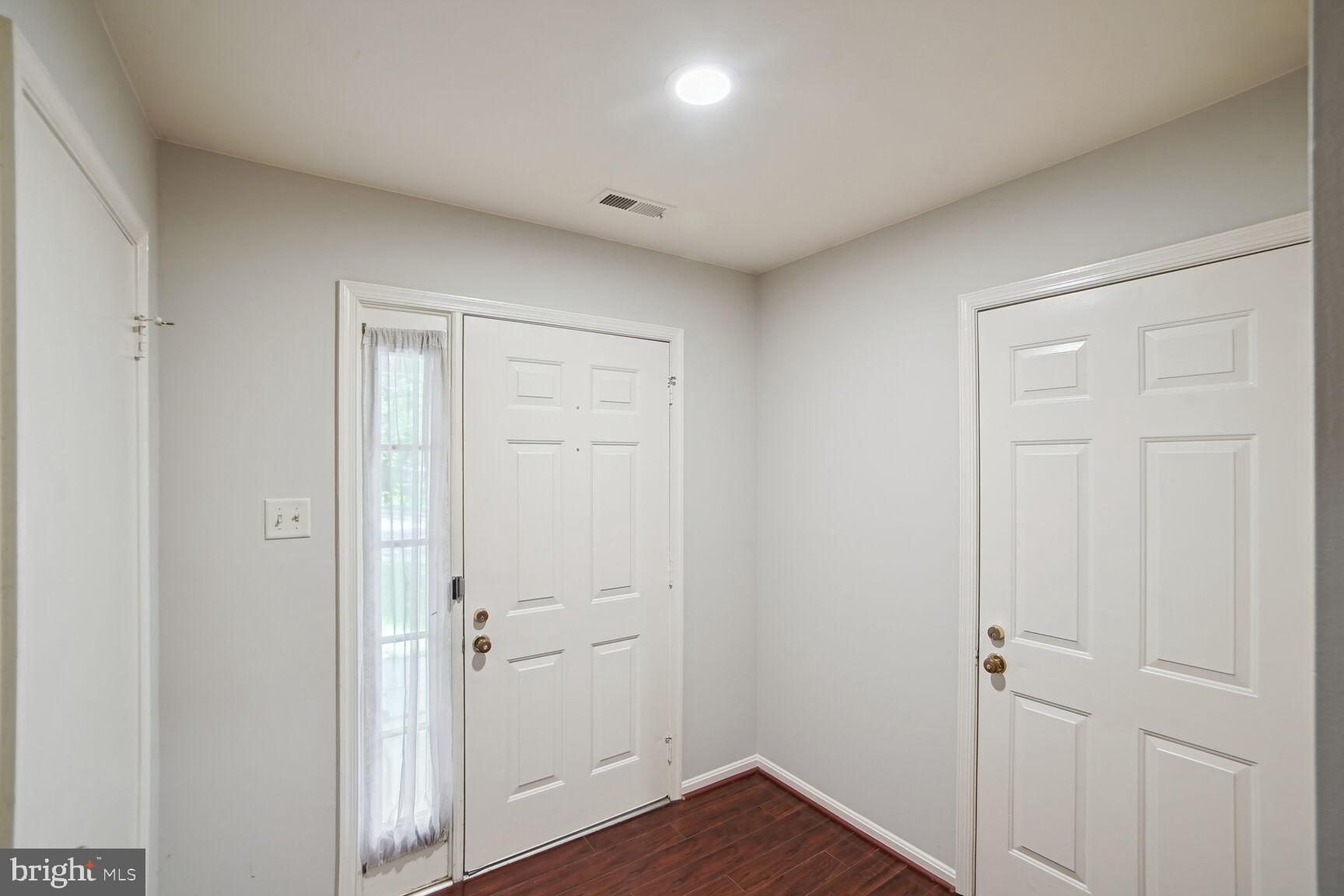 4617 Learned Sage Ellicott City, MD 21042 - Photo 4 of 25