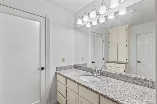$4,000 | 8400 North 29th Street, McAllen, TX 78504