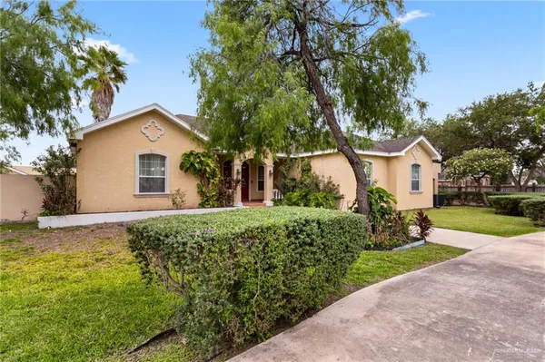 $4,000 | 8400 North 29th Street, McAllen, TX 78504