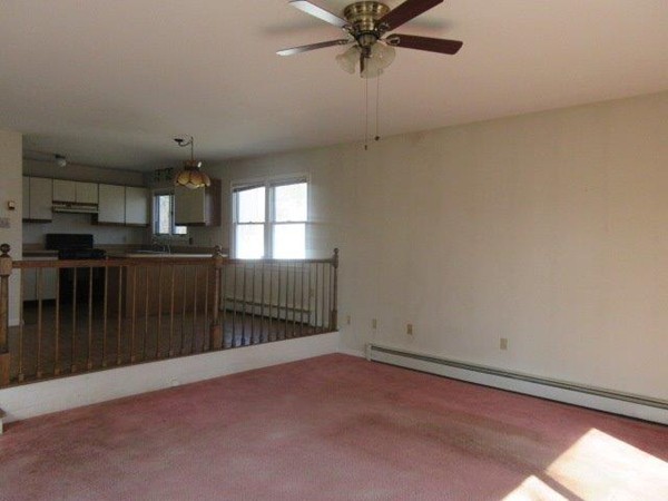 492 Riverside Drive, Unit B Lawrence, MA 01841 - Photo 4 of 12 Gallery Image 4