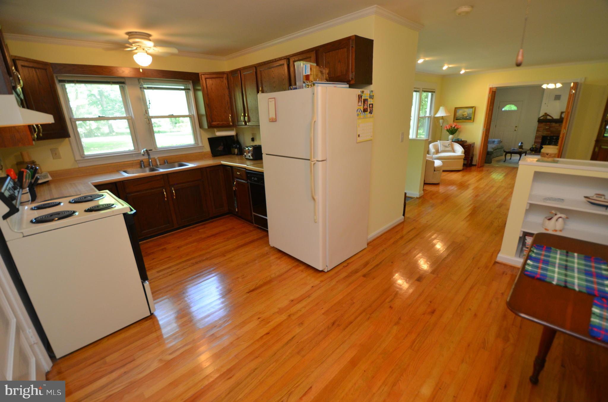 1413 Nieman Road Shady Side, MD 20764 - Photo 9 of 30 Kitchen