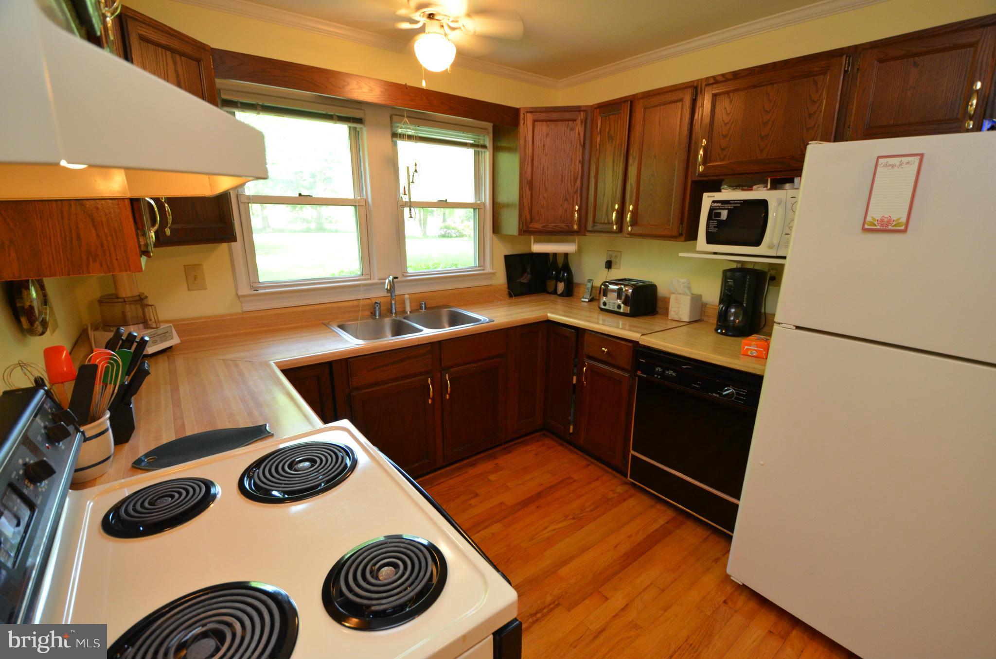 1413 Nieman Road Shady Side, MD 20764 - Photo 10 of 30 Kitchen