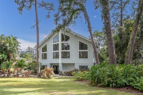 $1,135,000 | 12844 74th Avenue North, Seminole, FL 33776