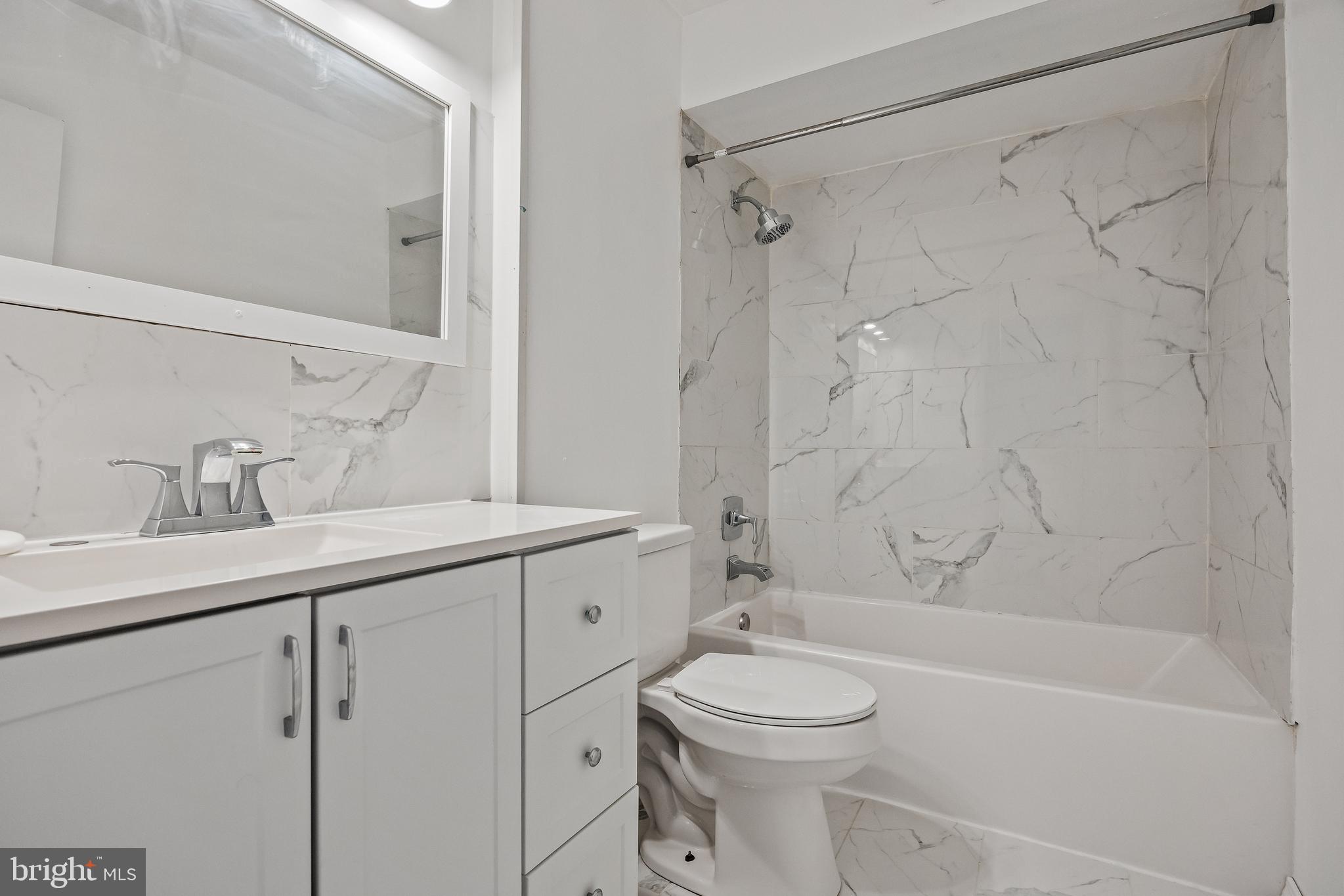 411 Stiles Avenue, Unit C12 Maple Shade, NJ 08052 - Photo 11 of 19