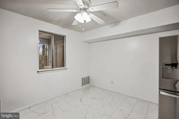 $185,000 | 411 Stiles Avenue, Unit C12, Maple Shade, NJ 08052