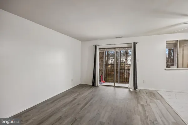 $185,000 | 411 Stiles Avenue, Unit C12, Maple Shade, NJ 08052