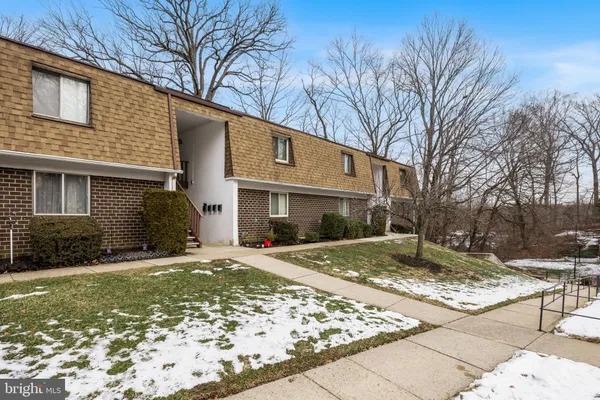 $185,000 | 411 Stiles Avenue, Unit C12, Maple Shade, NJ 08052