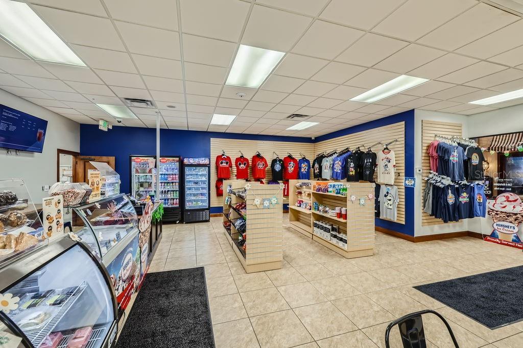 8989 Cuban Palm Road Kissimmee, FL 34747 - Photo 45 of 49 a view of a room with gym equipment