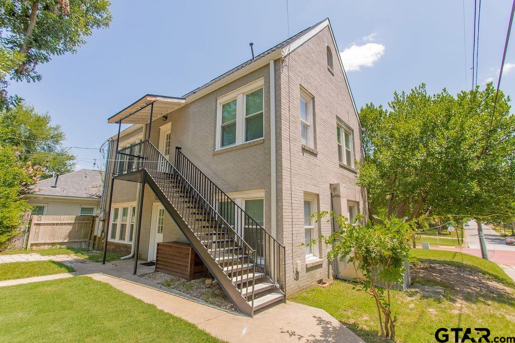 831 West Houston Street Tyler, TX 75702 - Photo 4 of 48