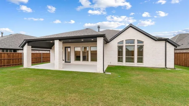 $524,900 | 249 Woodoat Road, Waxahachie, TX 75165